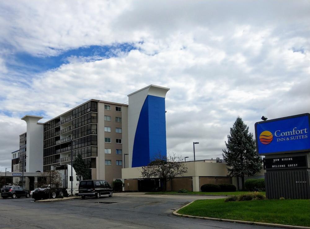Comfort Inn & Suites Rochelle - Dekalb Экстерьер фото