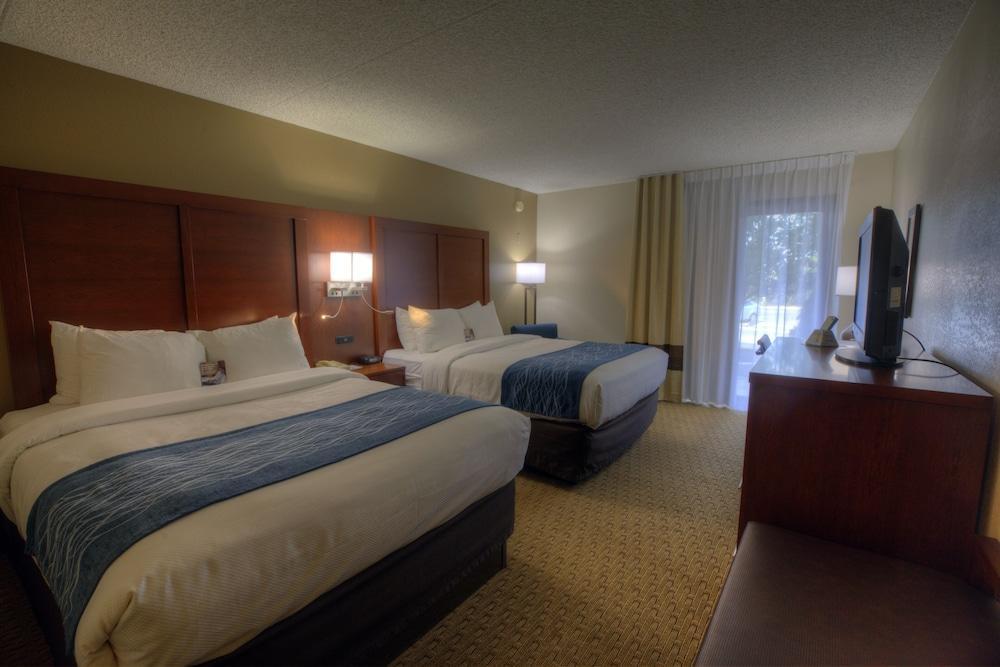 Comfort Inn & Suites Rochelle - Dekalb Экстерьер фото