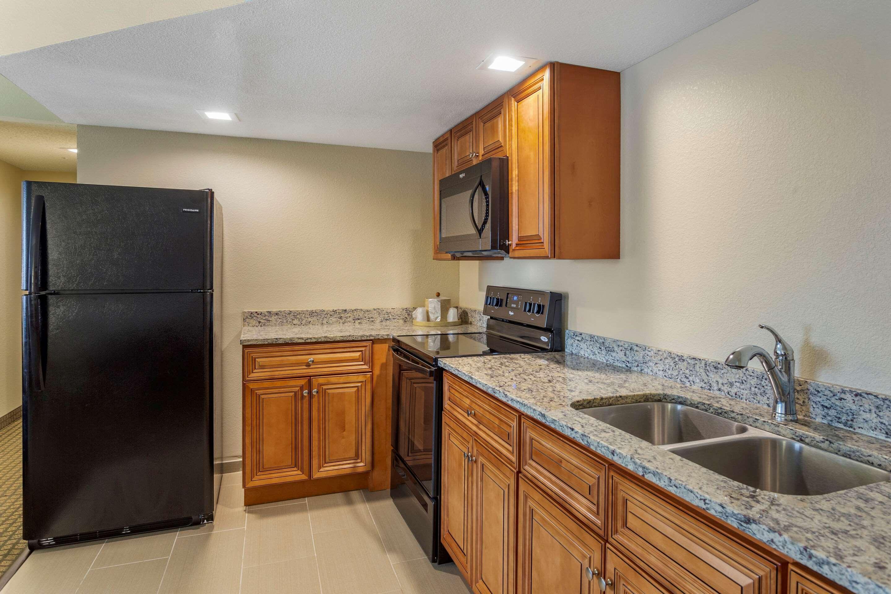Comfort Inn & Suites Rochelle - Dekalb Экстерьер фото