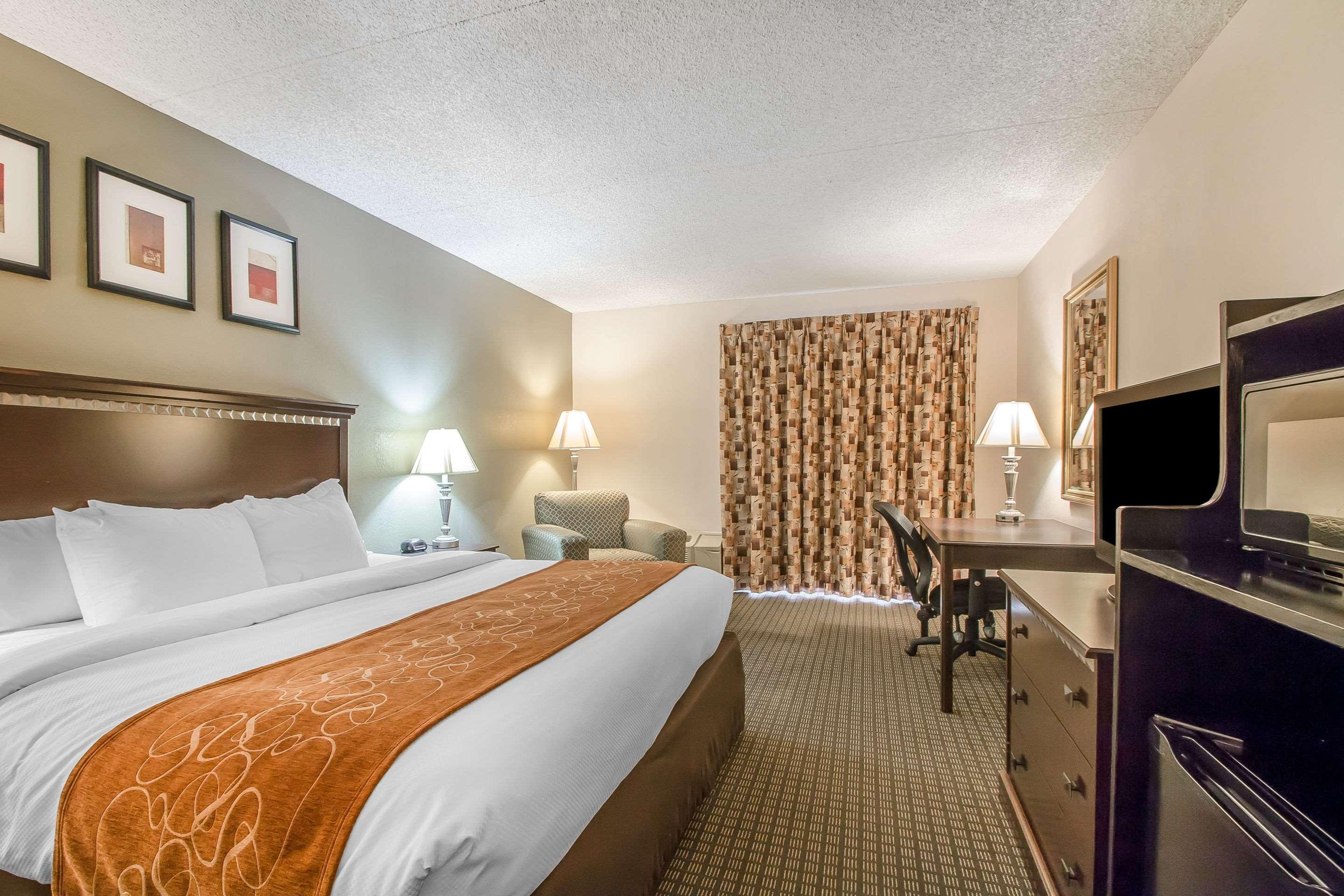 Comfort Inn & Suites Rochelle - Dekalb Экстерьер фото