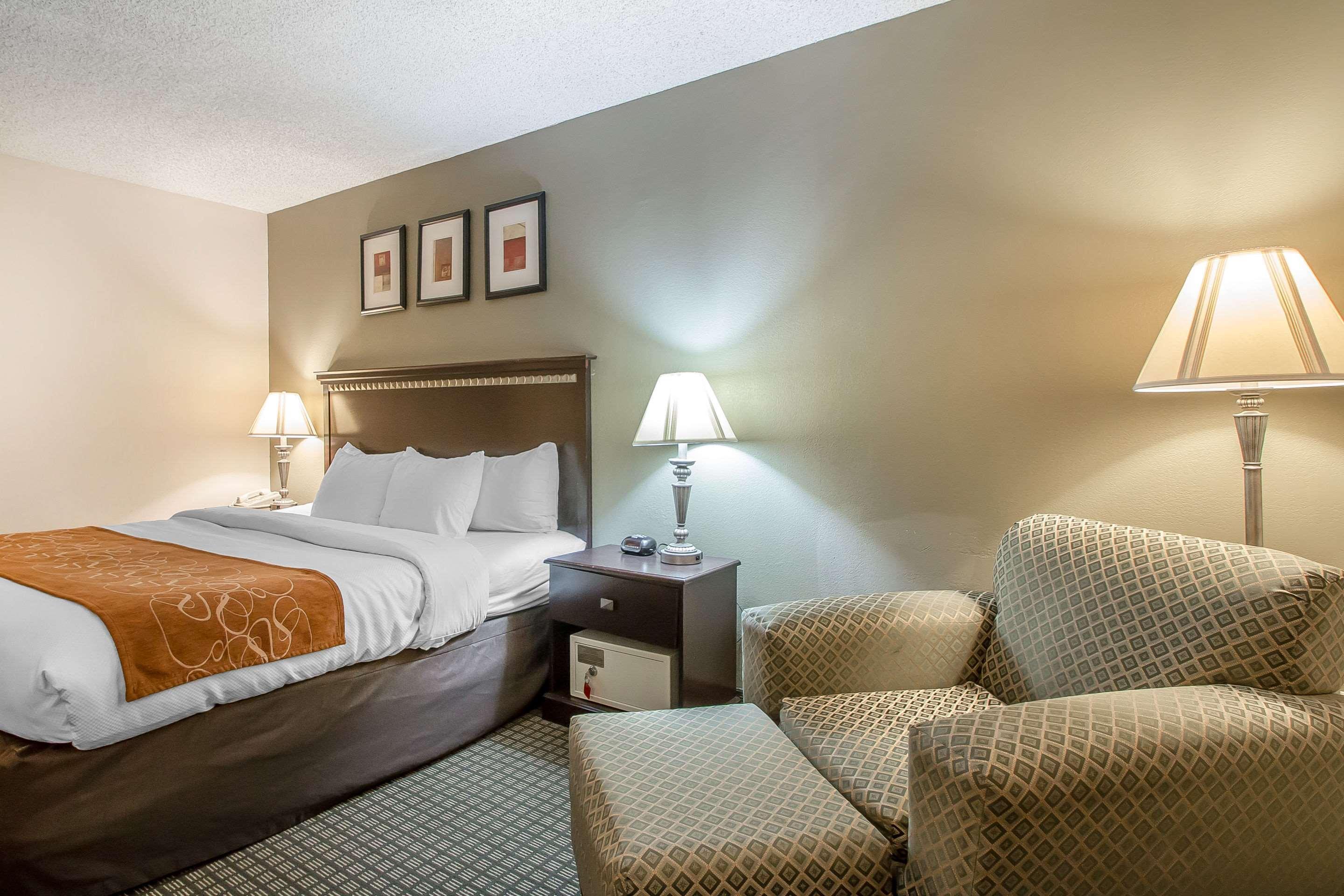 Comfort Inn & Suites Rochelle - Dekalb Экстерьер фото