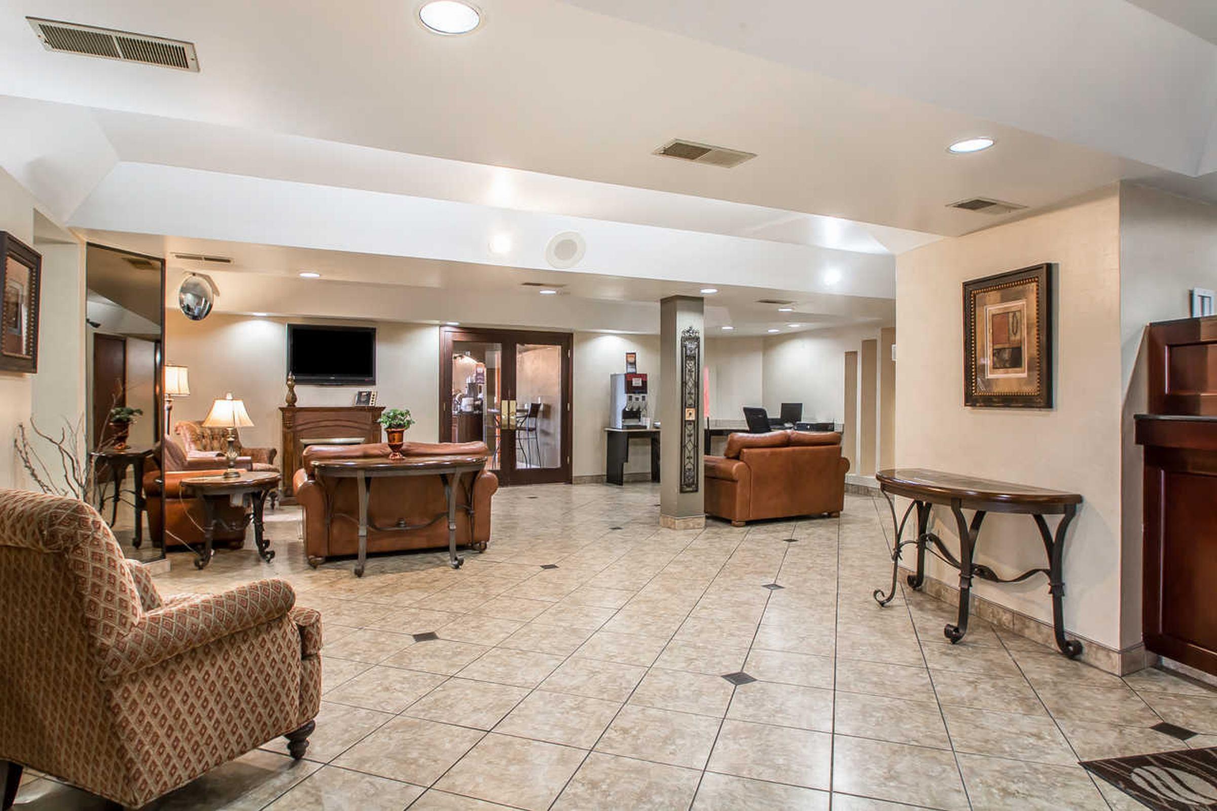 Comfort Inn & Suites Rochelle - Dekalb Экстерьер фото