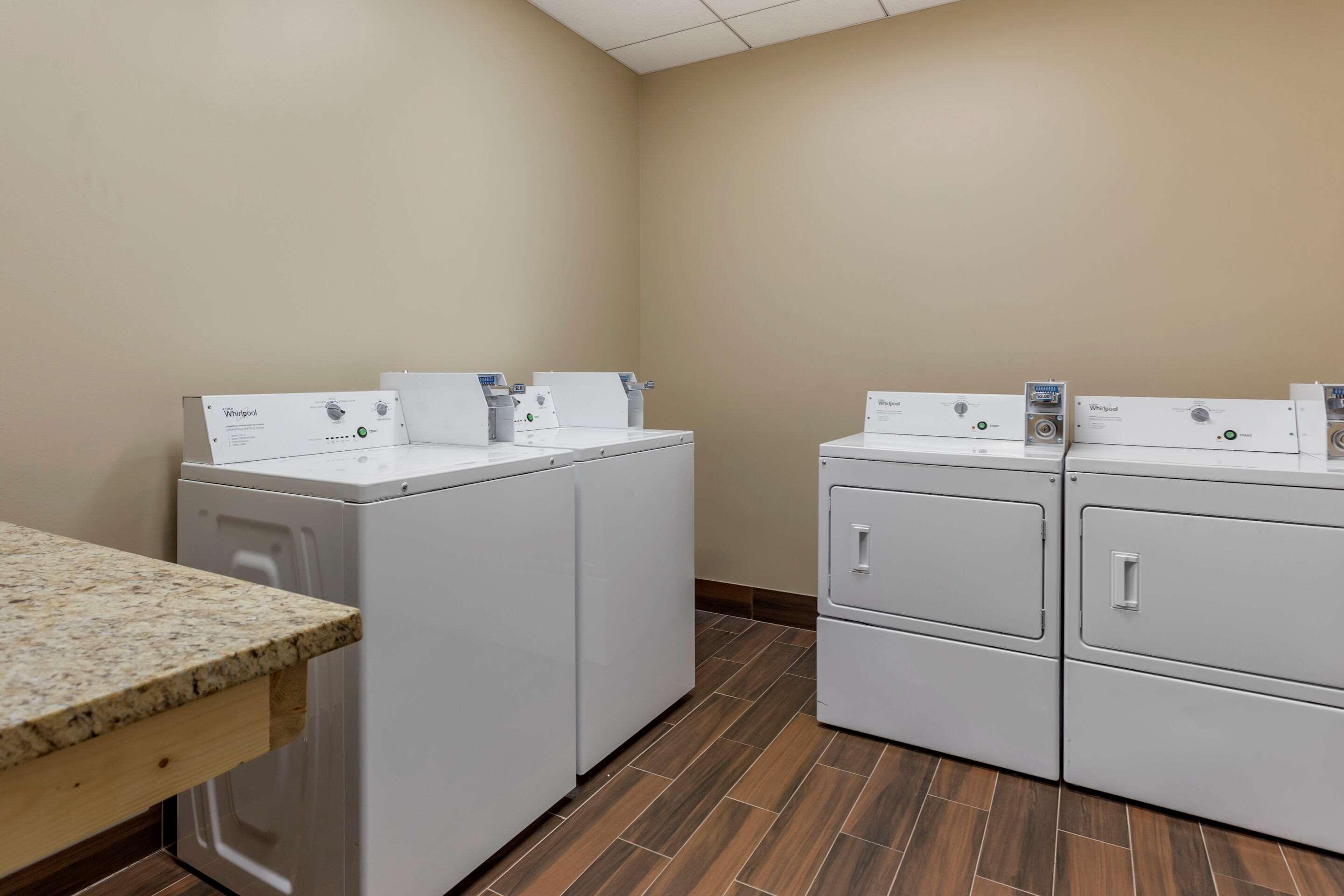 Comfort Inn & Suites Rochelle - Dekalb Экстерьер фото