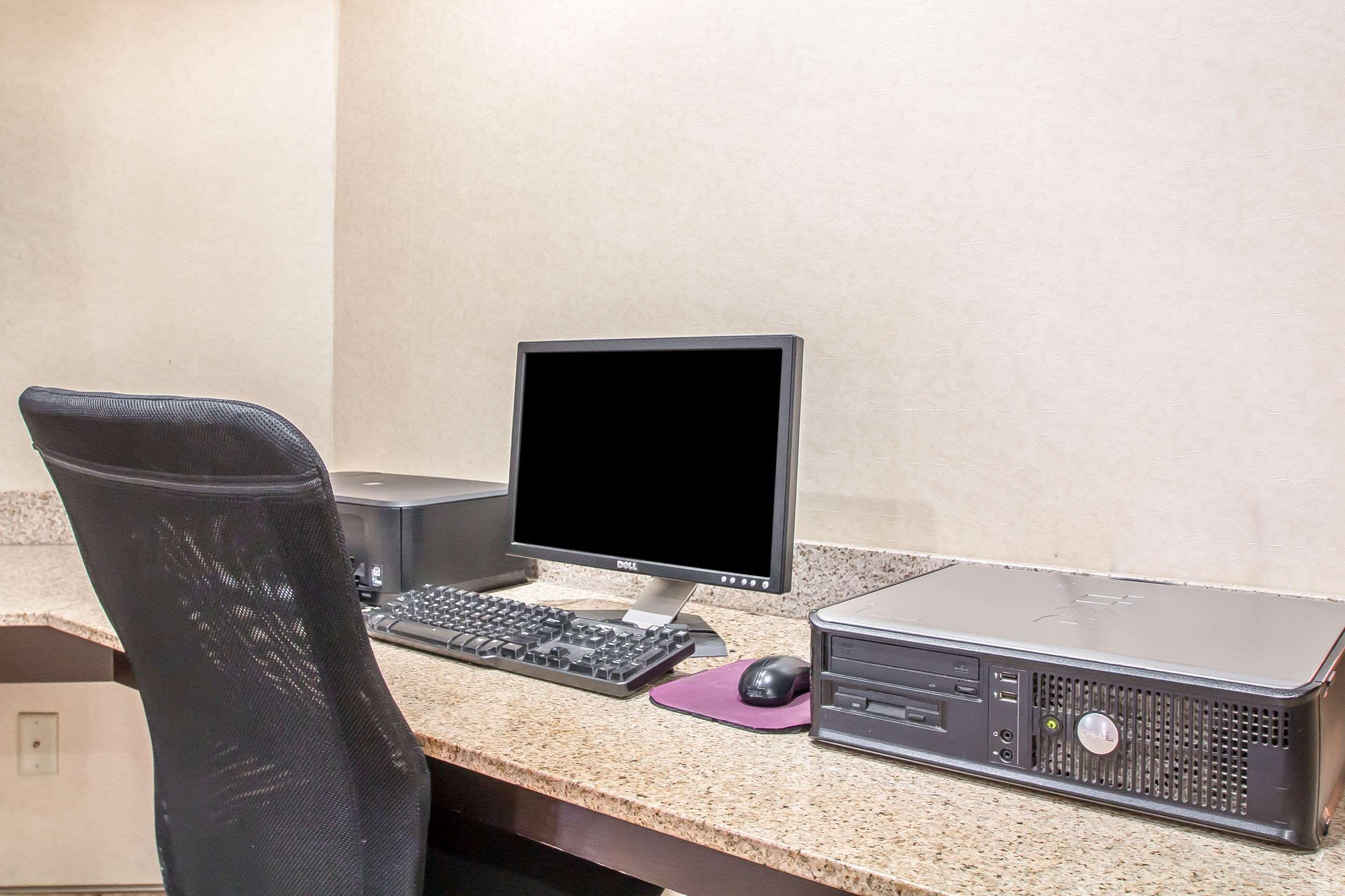 Comfort Inn & Suites Rochelle - Dekalb Экстерьер фото