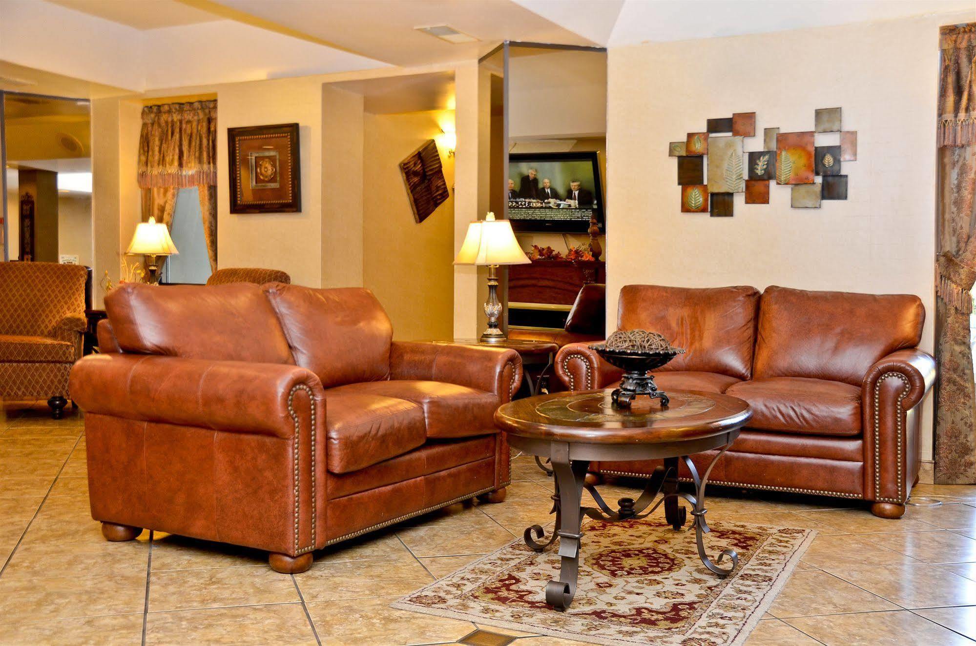 Comfort Inn & Suites Rochelle - Dekalb Экстерьер фото