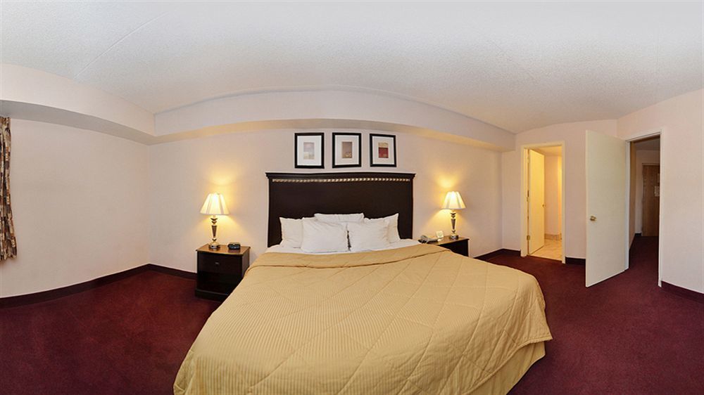 Comfort Inn & Suites Rochelle - Dekalb Экстерьер фото